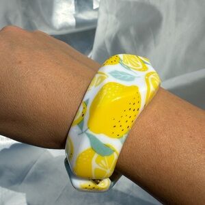 FREE PEOPLE Juicey summer strawberry bangle bracelet Arm Candy